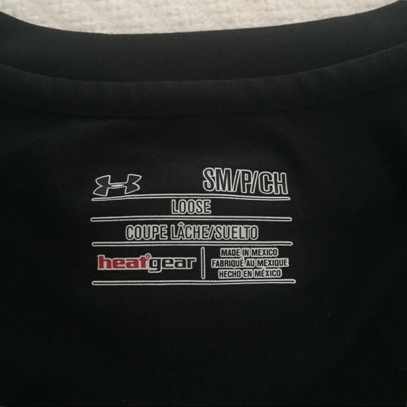Under Armor Heat Gear Undershirt. small - Picture 2 of 5